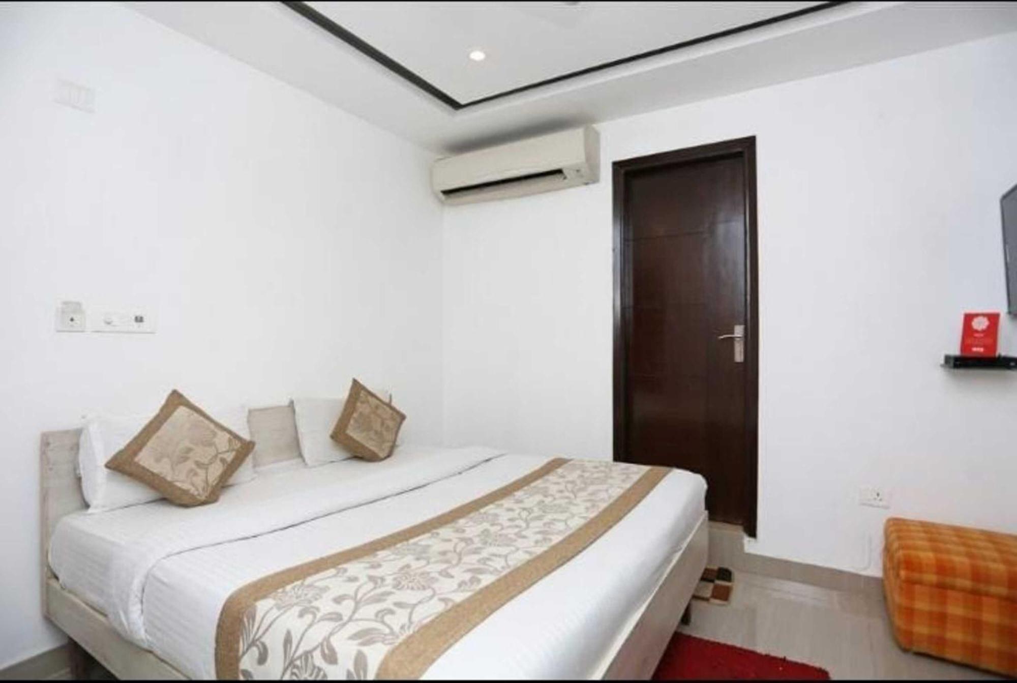 Deluxe Rooms In Jangpura New Delhi Exterior photo